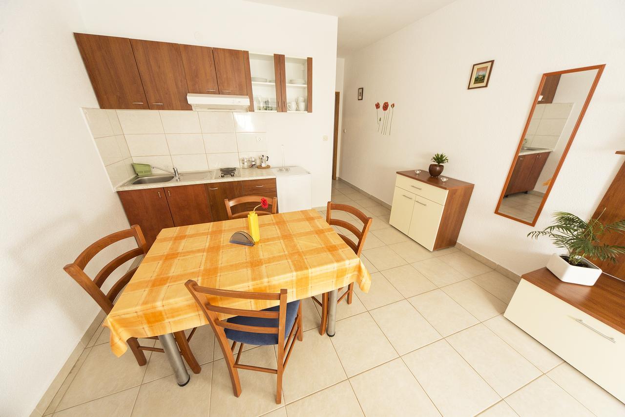 Apartments Katoro Relax Umag Extérieur photo